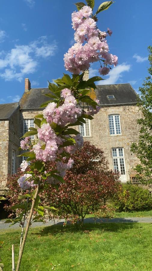 Le Chateau De Claids Saint-Patrice-de-Claids Exterior photo
